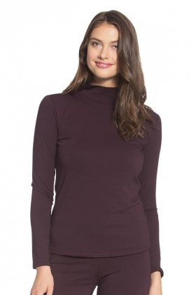 Polo Beyond The Basic de cuello alto vino